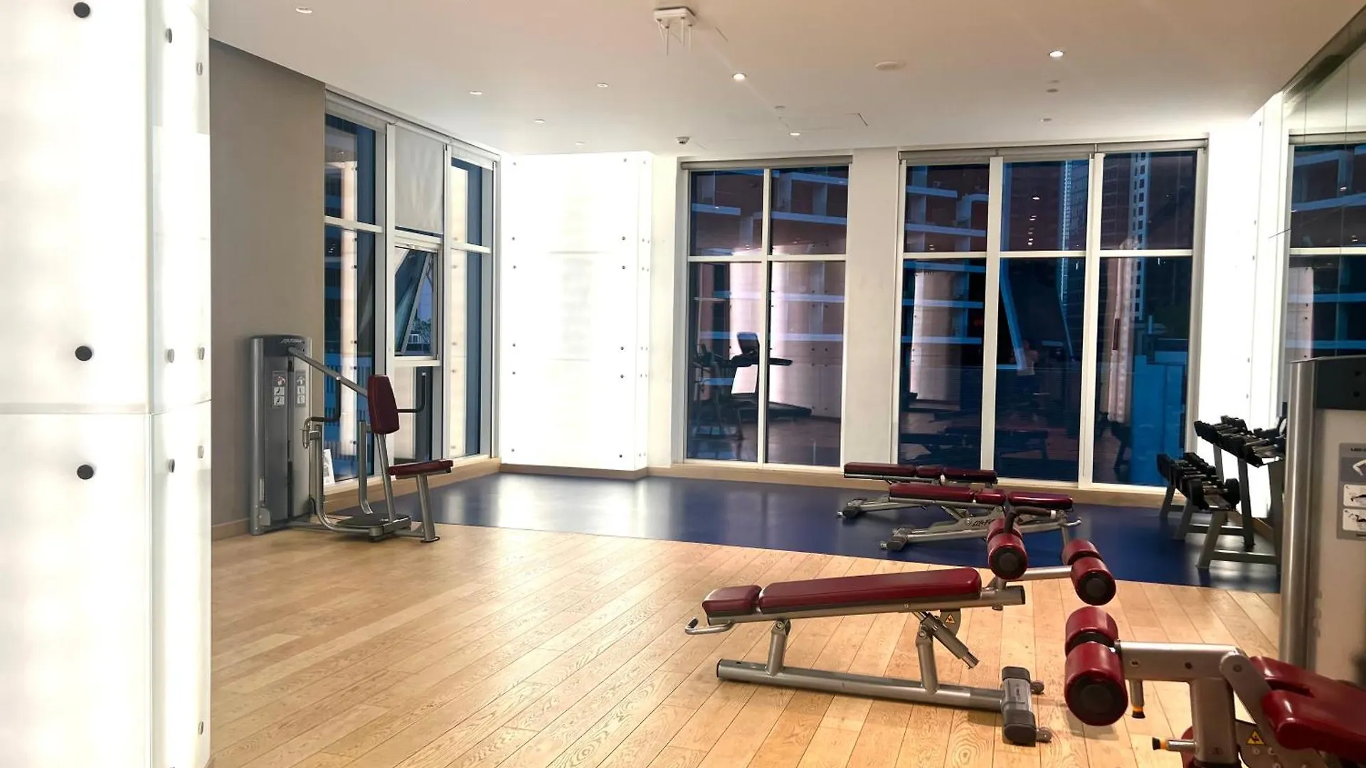 Apartment Luxury Studio Near Burj Khalifa Dubai